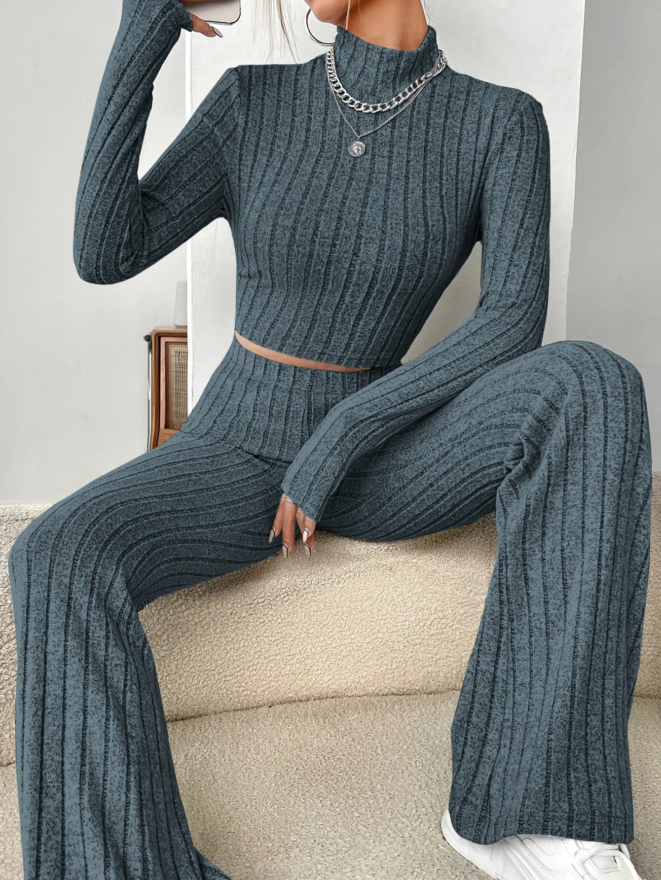 SHEIN EZwear Flare Leg Rib-knit Pants