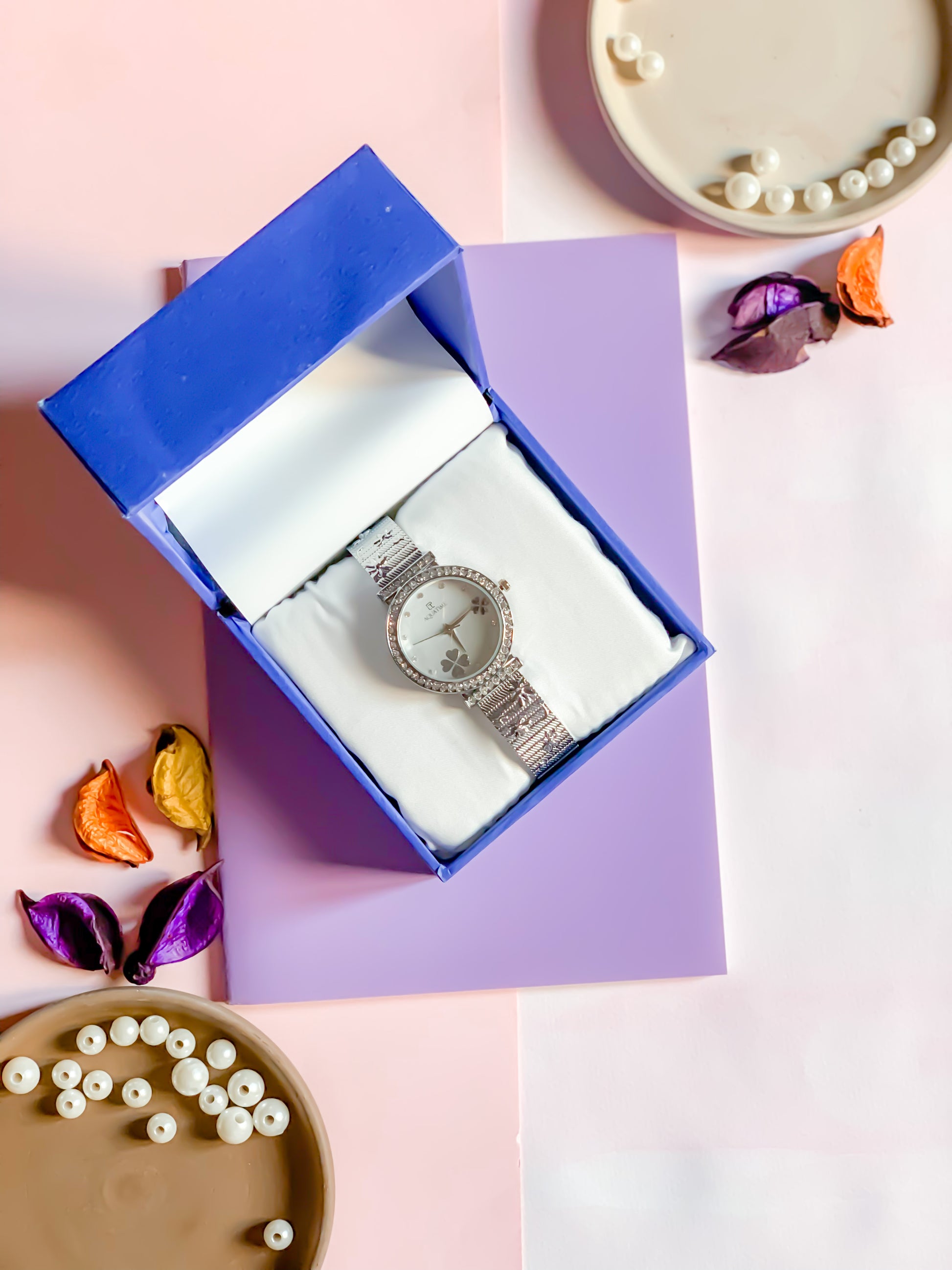 Buy Women Watch Premium Wrist 1 Silver Dial Gift Set Box in Pakistan