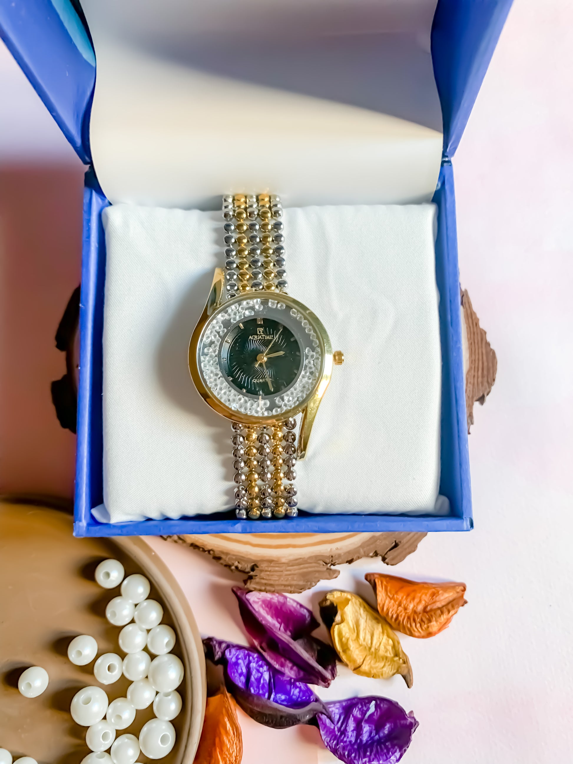 Buy Women Watch Premium Wrist 3 Black Dial With Gift Set Box in Pakistan