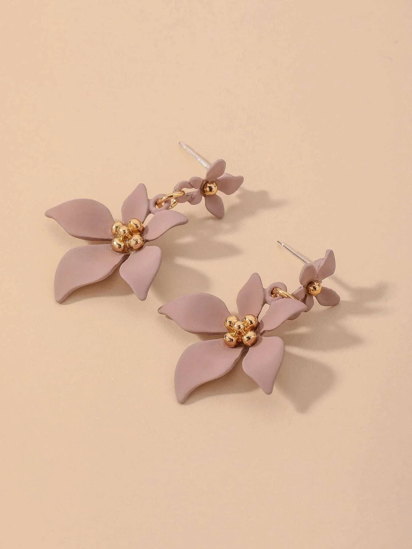 Buy Shein Flower Decor Drop Earrings in Pakistan