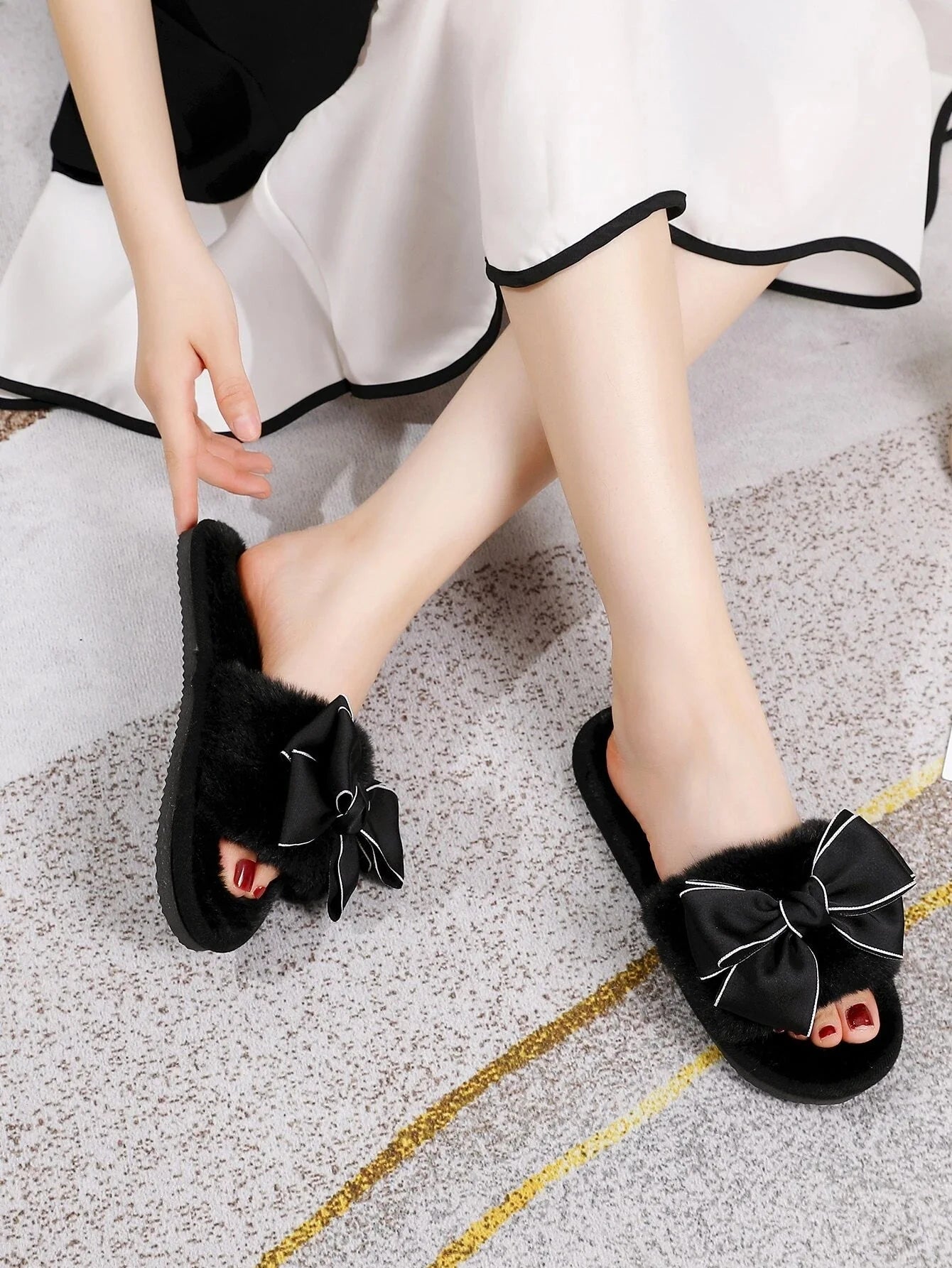 Buy SHEIN Bow Decor Fluffy Bedroom Slippers in Pakistan