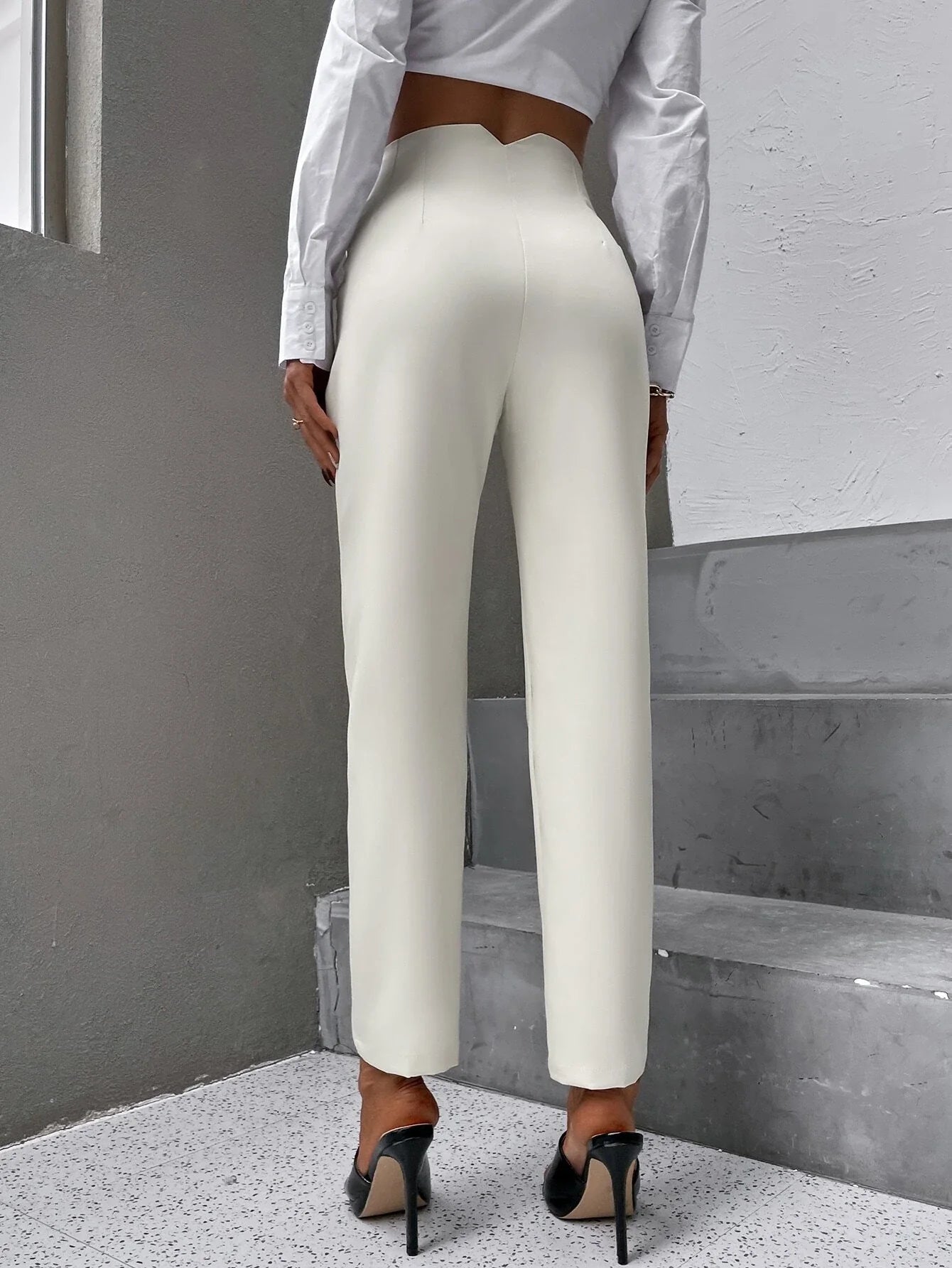 Buy SHEIN Slant Pockets Seam Detail Pants in Pakistan