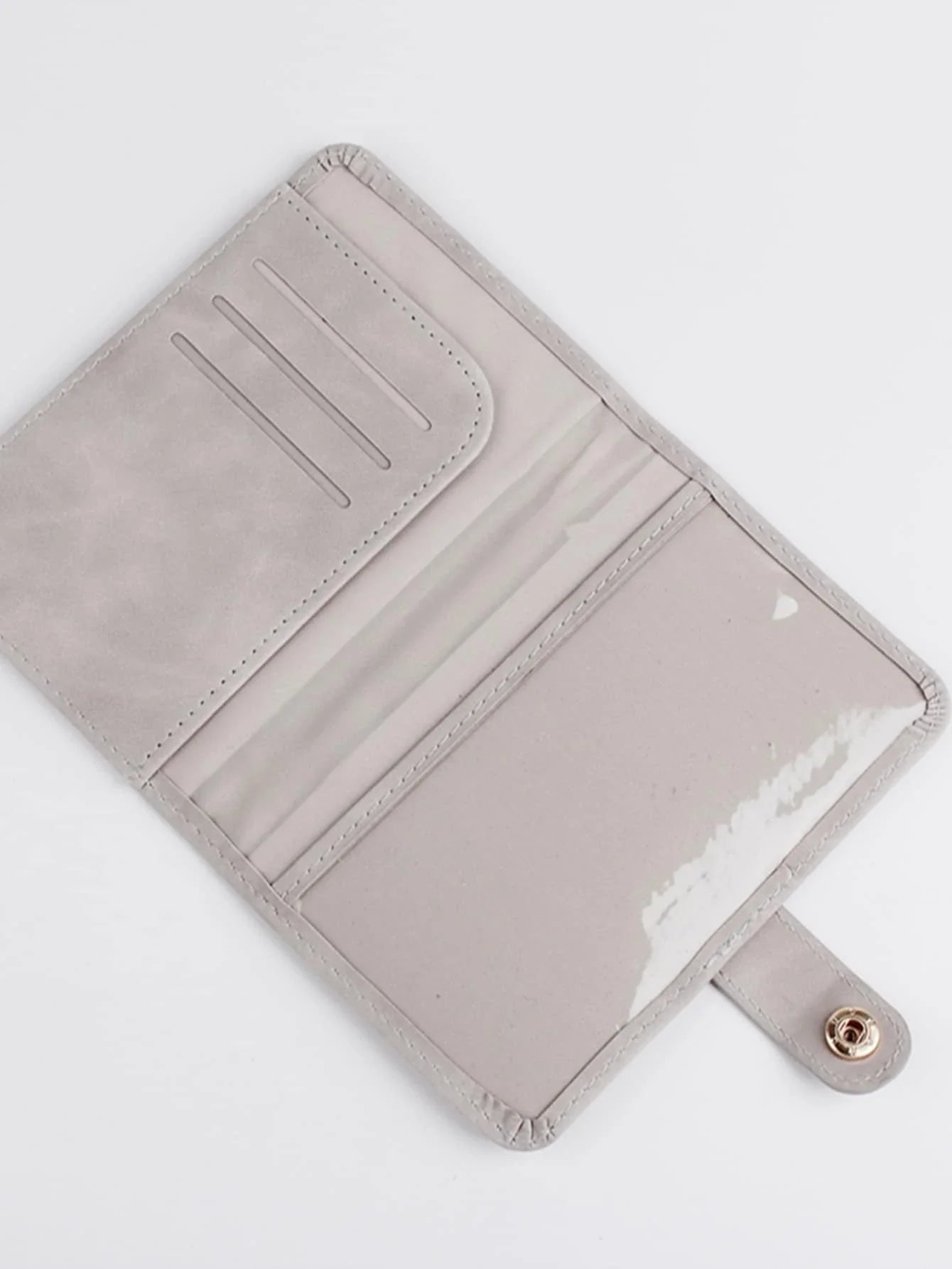 Buy Shein Airplane & Letter Graphic Passport Case in Pakistan