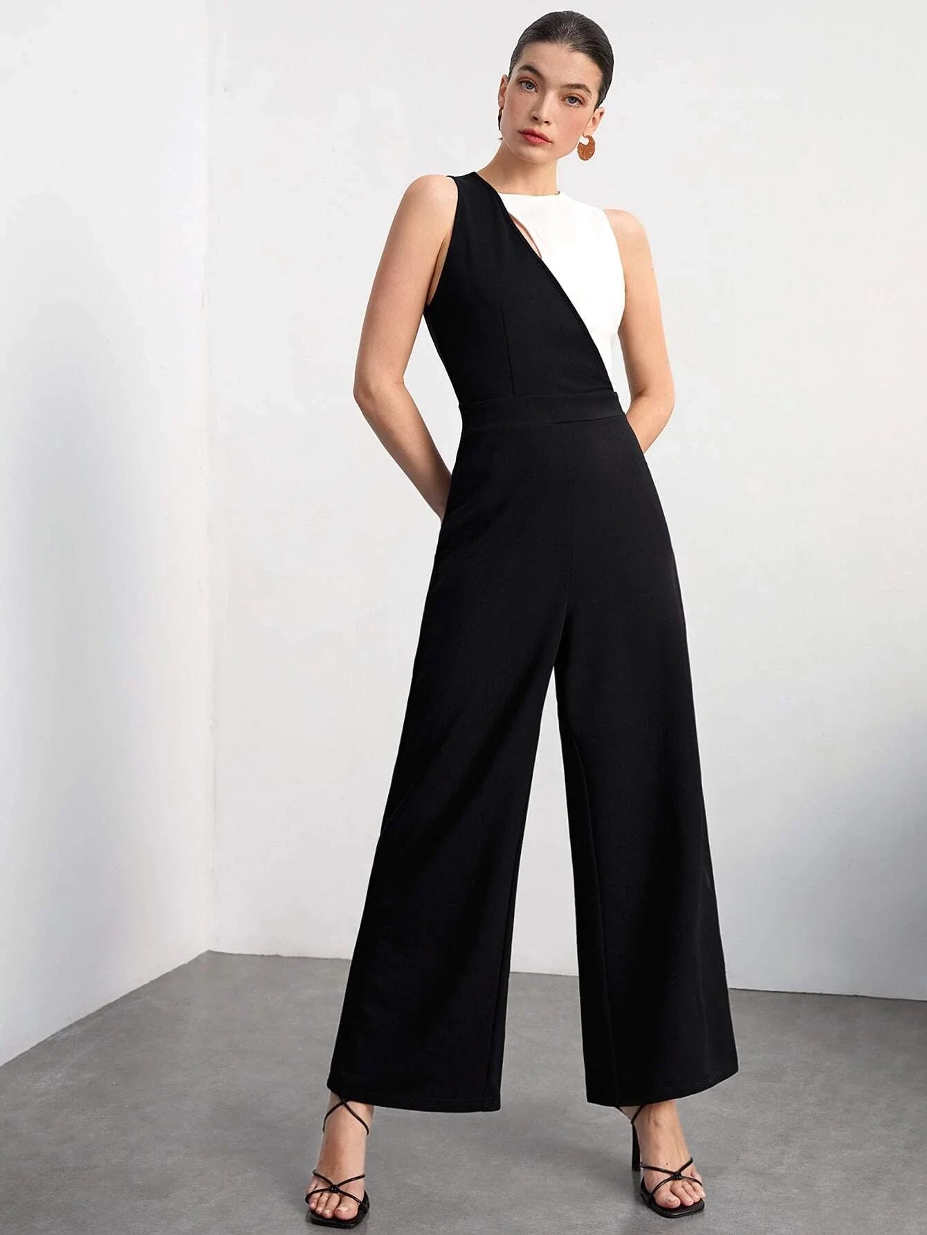 Buy SHEIN BIZwear Two Tone Wide Leg Jumpsuit Without Belt in Pakistan