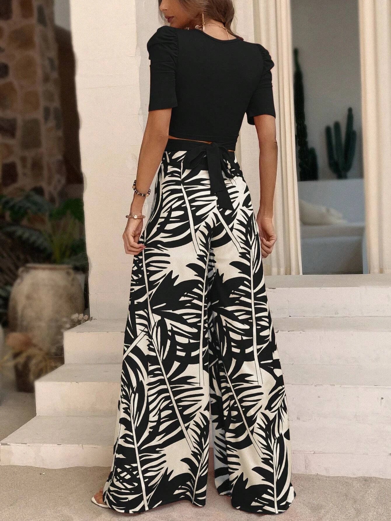 Buy SHEIN VCAY Solid Crop Tee & Tropical Print Wide Leg Pants in Pakistan