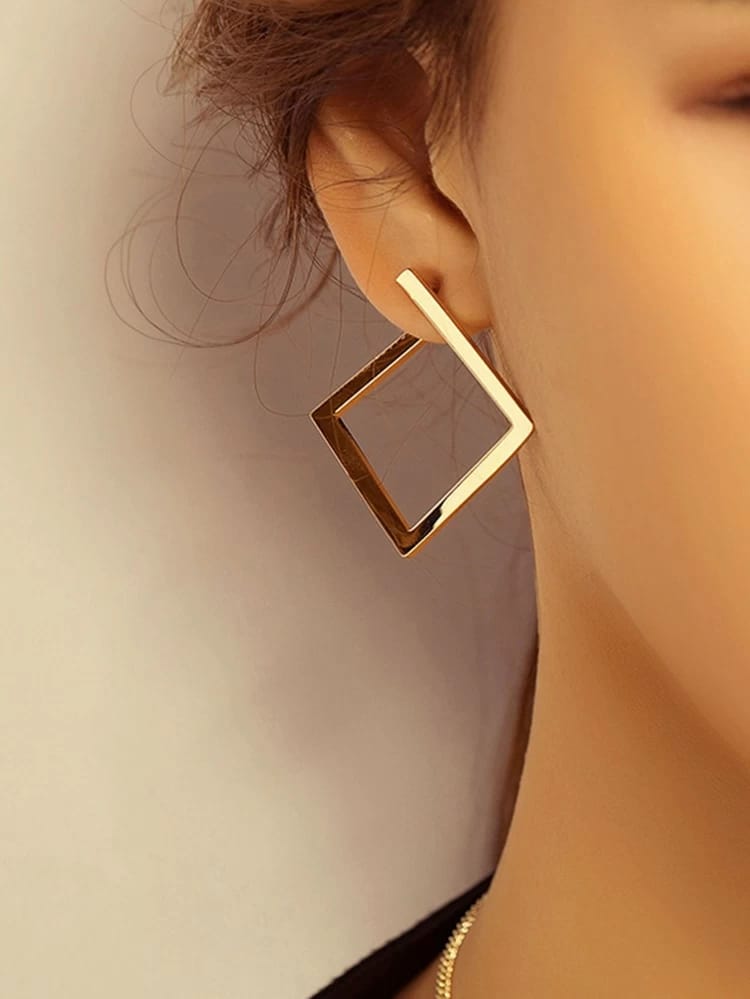 Buy Shein Metal Square Hoop Earrings in Pakistan