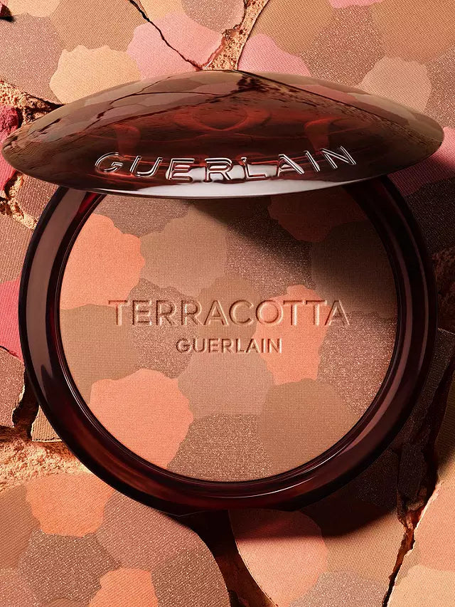Buy Guerlain Terracotta Light Glow Compact Powder - 01 Light Warm in Pakistan