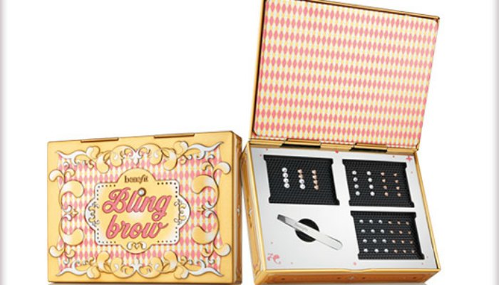 Buy Benefit Bling Brow Kit in Pakistan