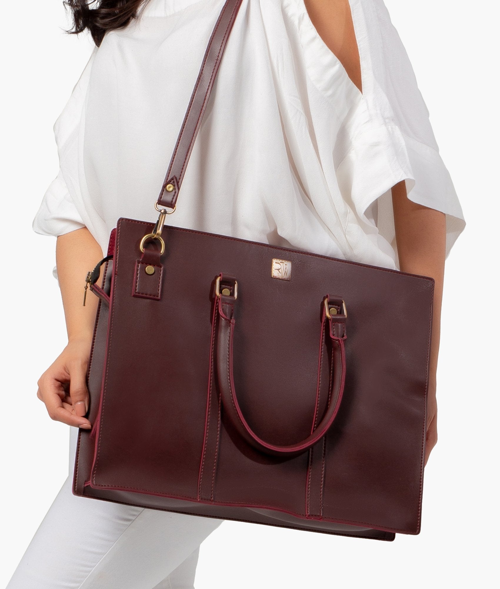 Buy Burgundy laptop bag in Pakistan