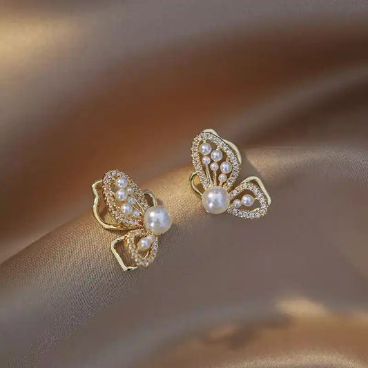 Buy Bling On Jewels Jules Flutter Earings in Pakistan
