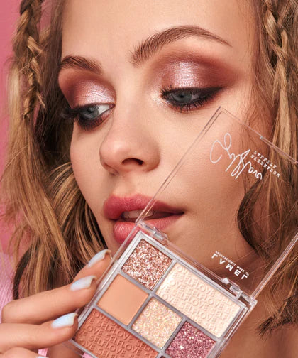 Buy LAMEL SELFLOVE Eyeshadow Palette №401 I'm Empowered in Pakistan