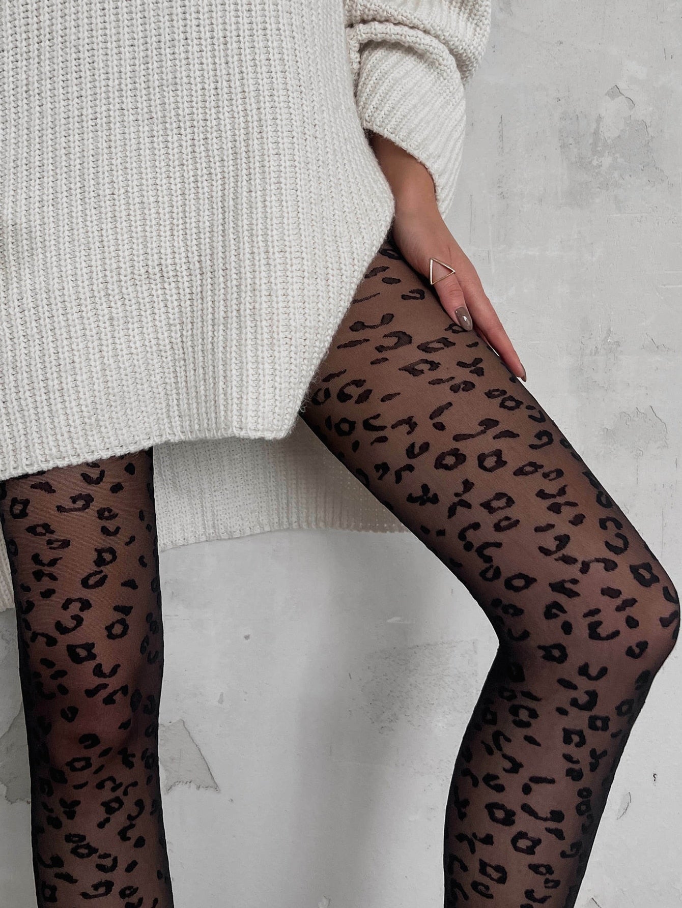 Buy SHEIN Leopard Print Tights in Pakistan