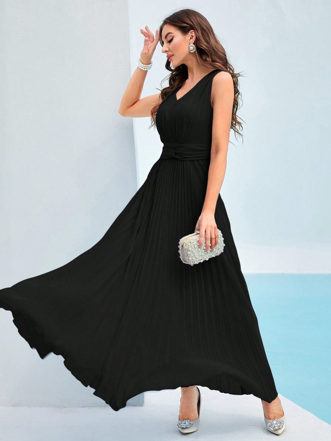 Buy SHEIN Modely Solid Pleated Hem Dress in Pakistan