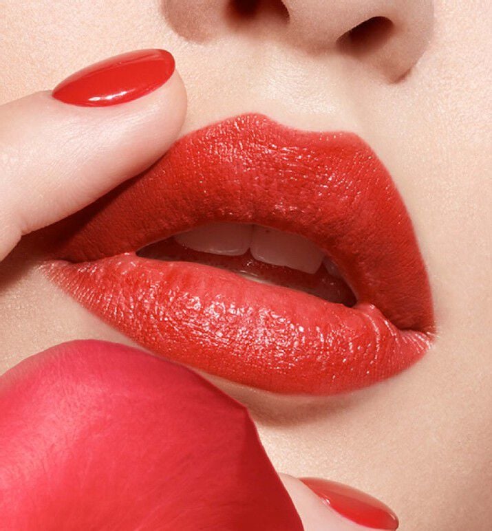 Buy Dior Rouge Ultra Rouge Hydra Lipstick - 999 Ultra Dior in Pakistan
