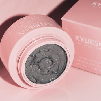 Buy Kylieskin Detox Face Mask Clay - 50 Gm in Pakistan