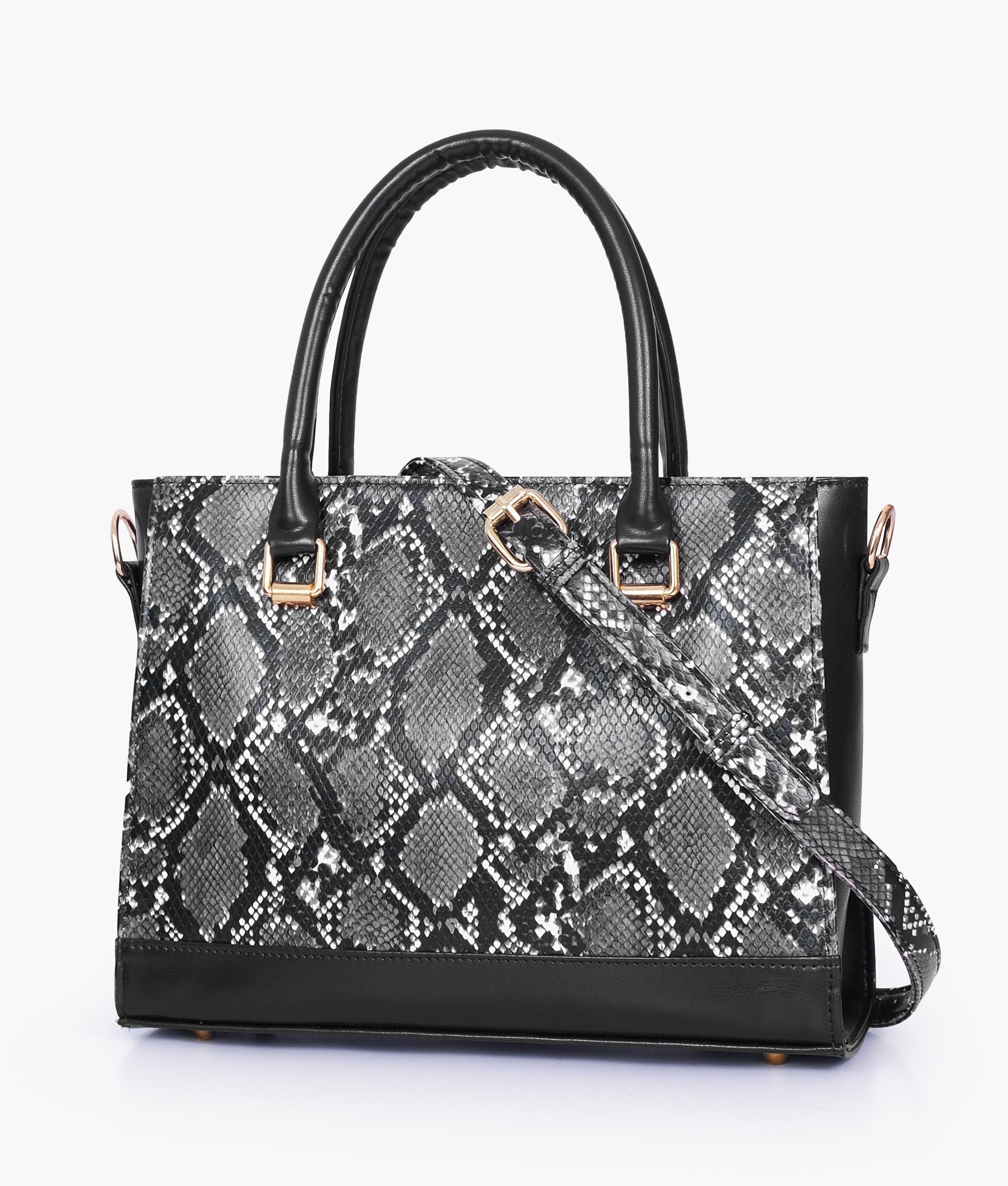 Buy Black snake handbag in Pakistan