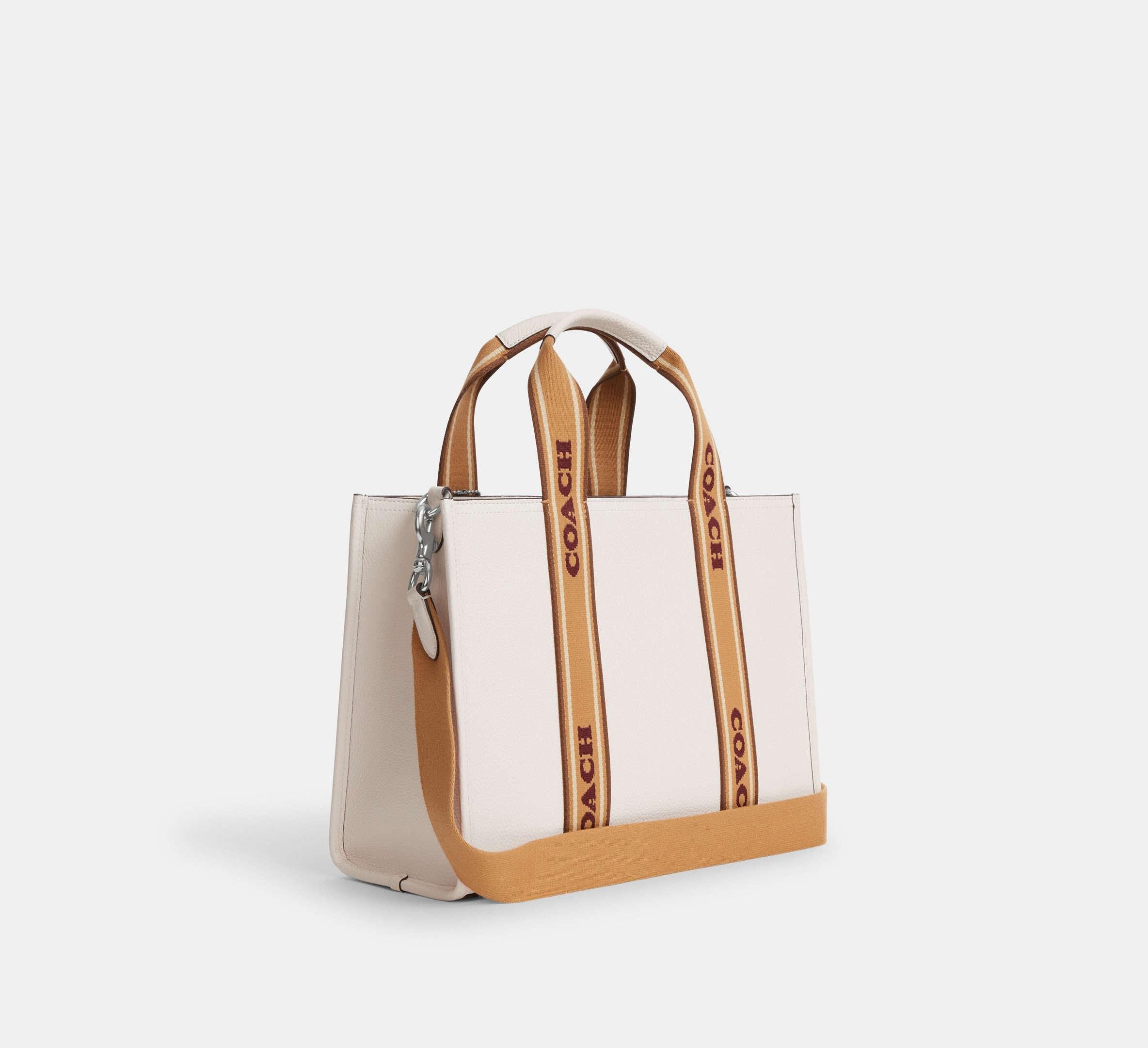 Exploring the Coach Smith Tote White: A Blend of Style and Functionality