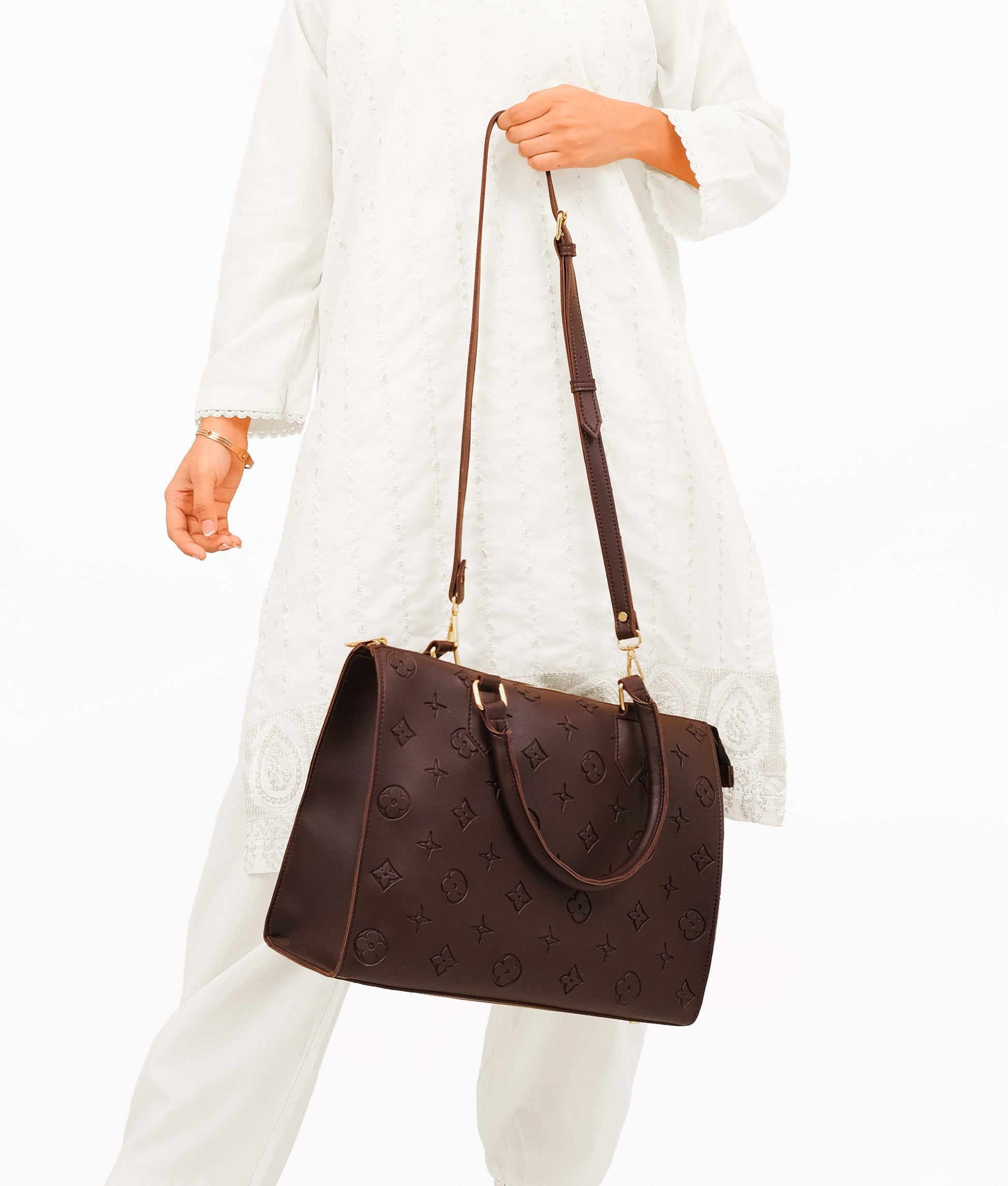 Buy Dark brown on-the-go handbag in Pakistan