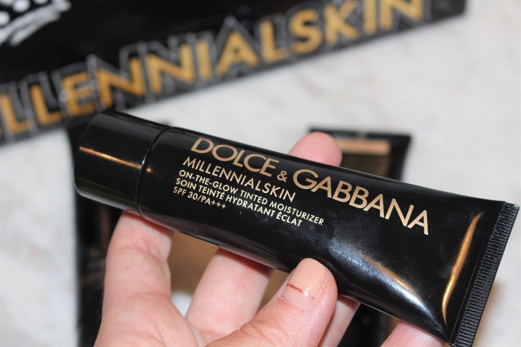 Buy Dolce & Gabbana Millennialskin On The Glow Tinted Moisturizer - Tan Medium Dark 1 in Pakistan
