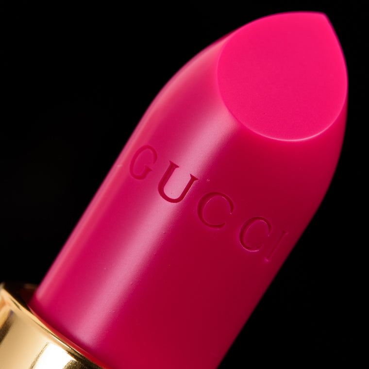 Buy Gucci Rouge A Leveres Mat Lip Colour - 402 Vantine Fuchsia in Pakistan