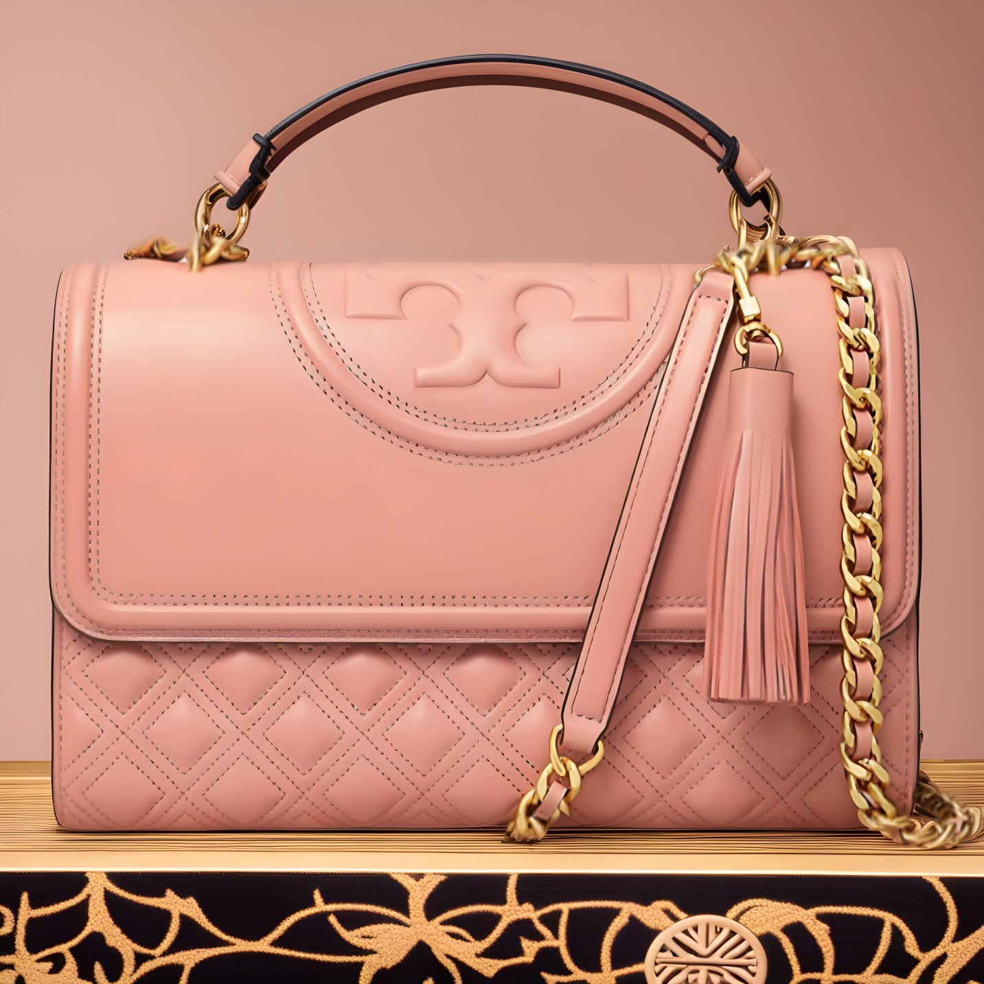 Your Complete Guide to Tory Burch bags | MyBag