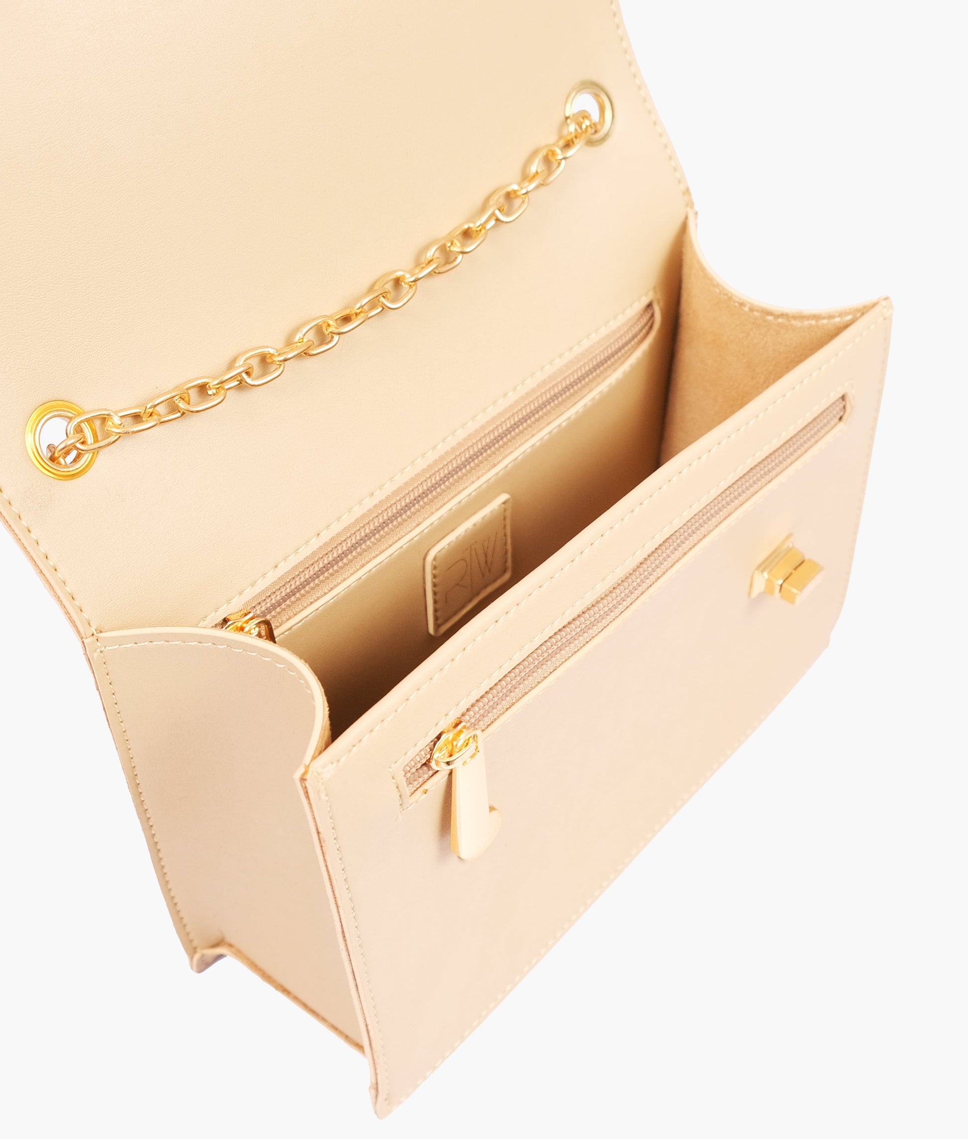 Buy Off-white chain shoulder bag with twist lock in Pakistan