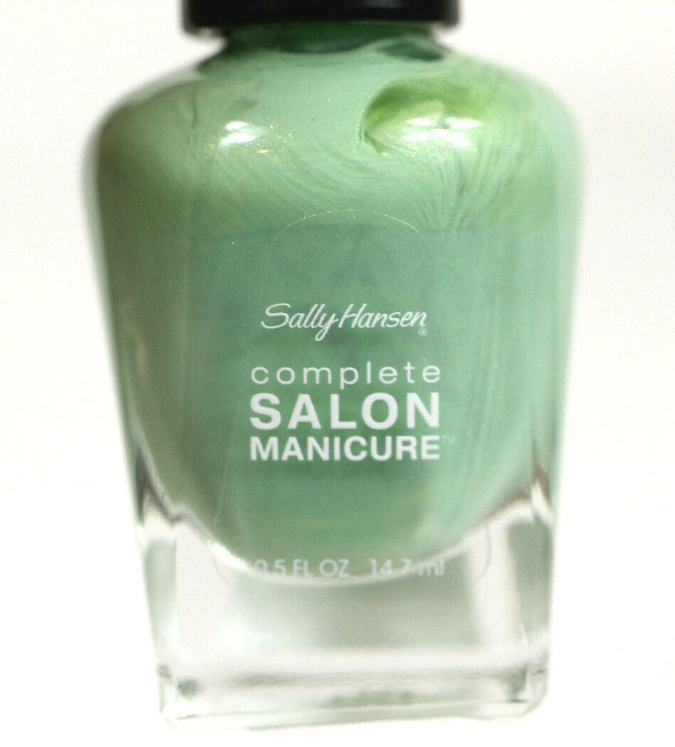 Buy Sally Hansen Salon Manicure Nail Polish Limited - 826 Pique Side in Pakistan