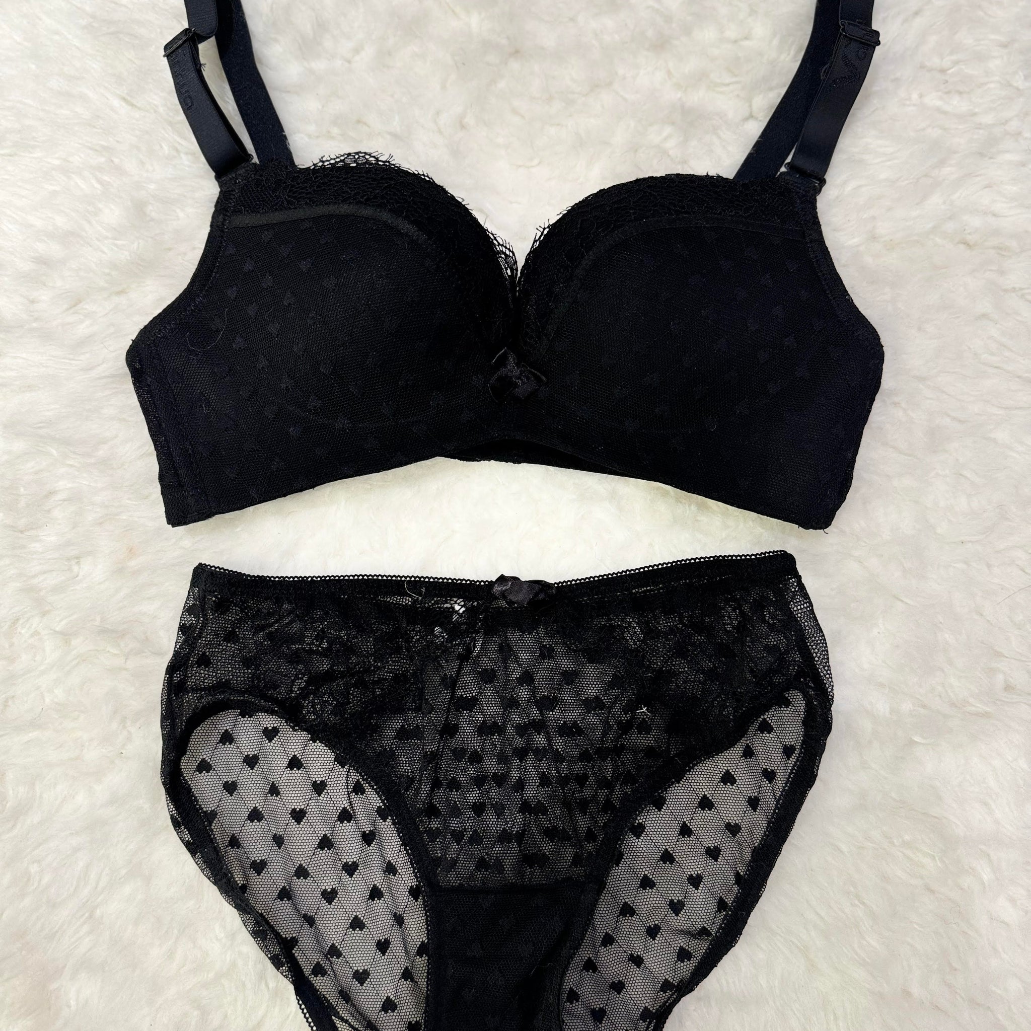 Buy Spandex Padded Bra and Panty Set in Pakistan