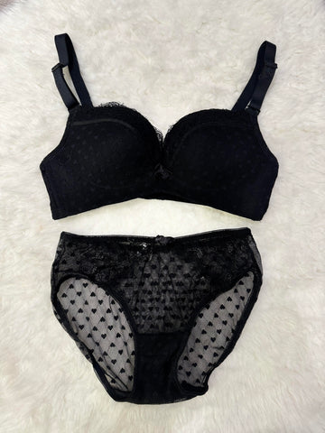 Buy Spandex Padded Bra and Panty Set in Pakistan