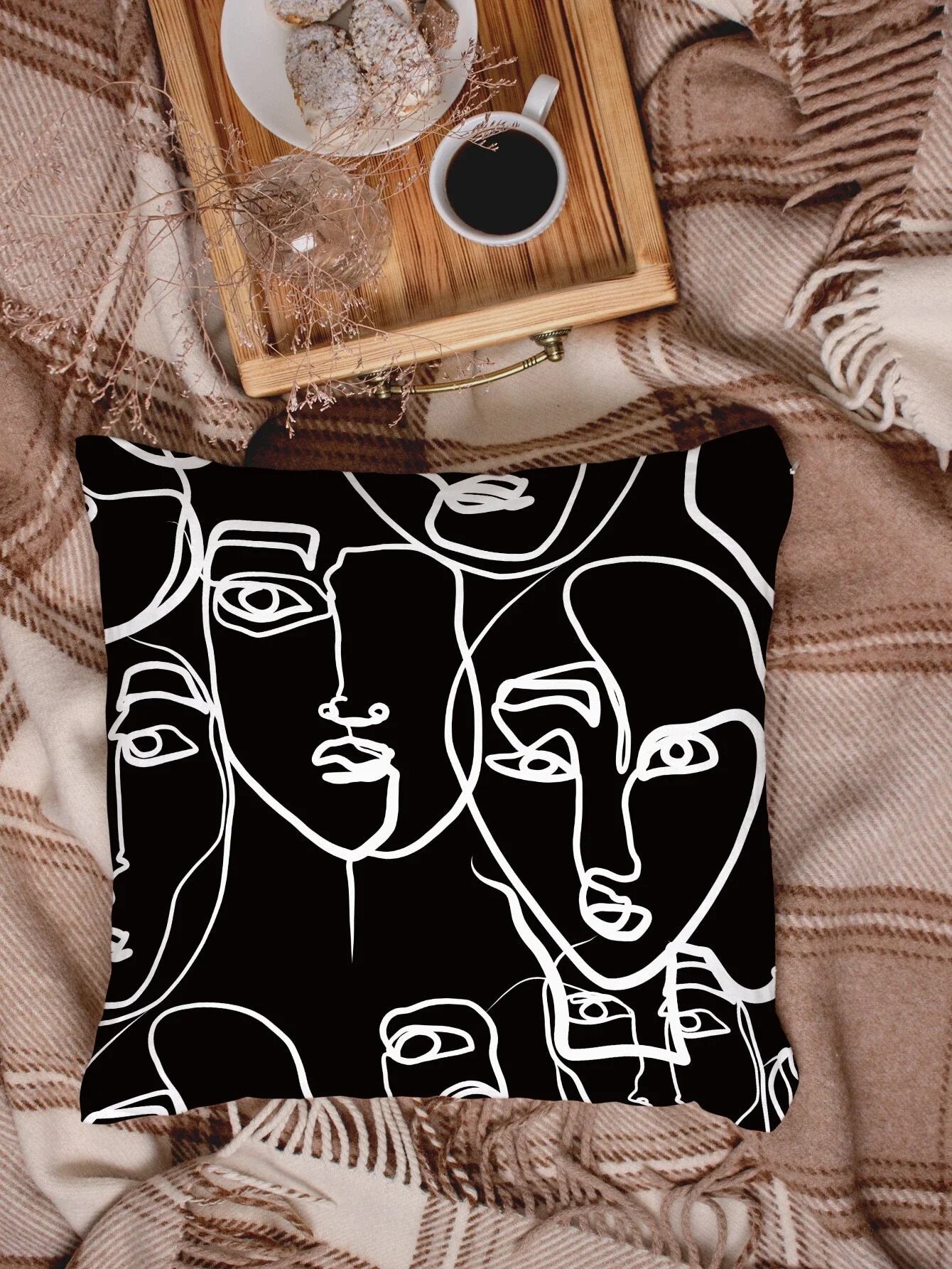 Buy Shein Abstract Figure Graphic Cushion Cover Without Filler in Pakistan