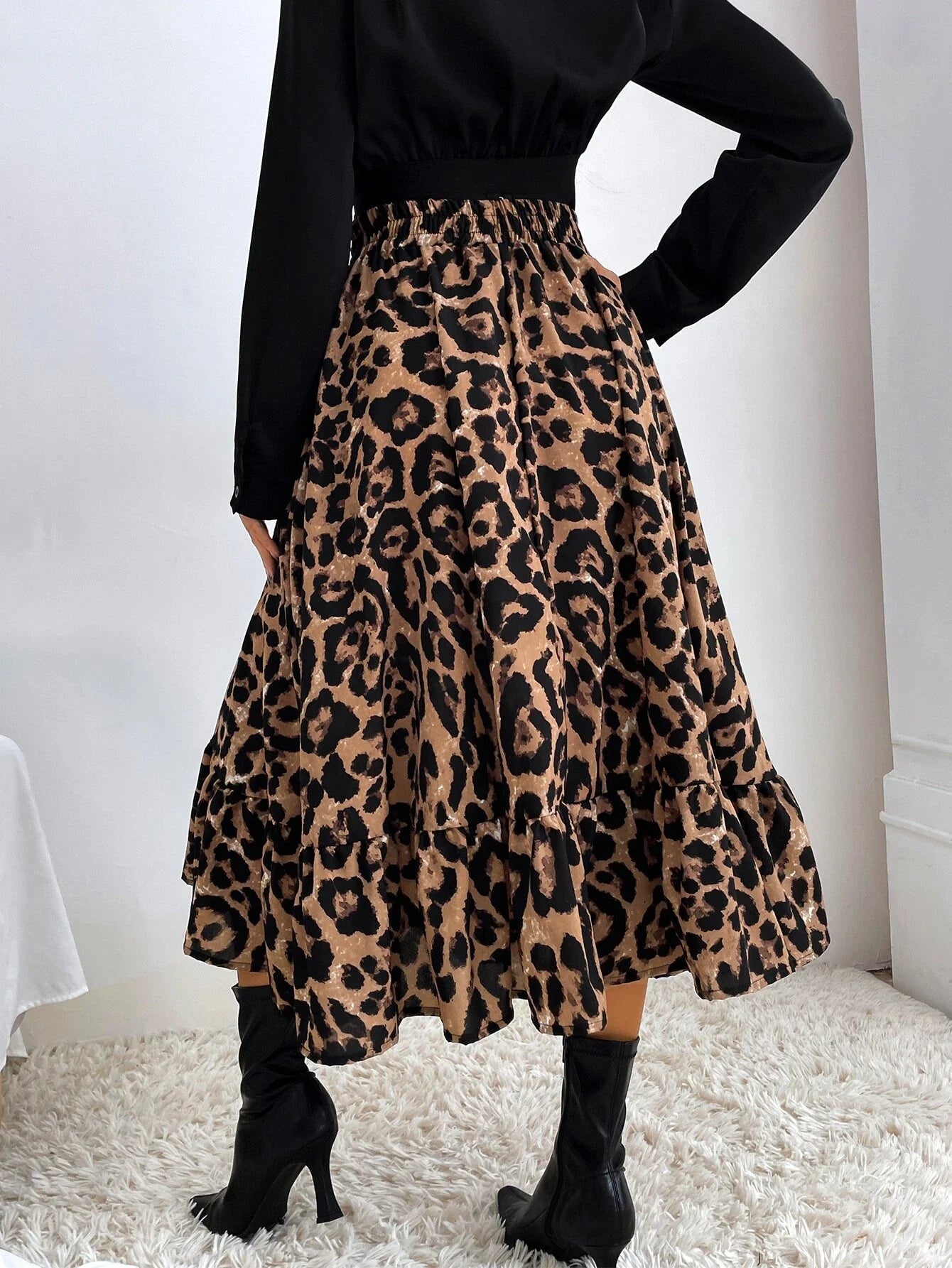 Buy Shein Leopard Print Ruffle Hem Skirt in Pakistan