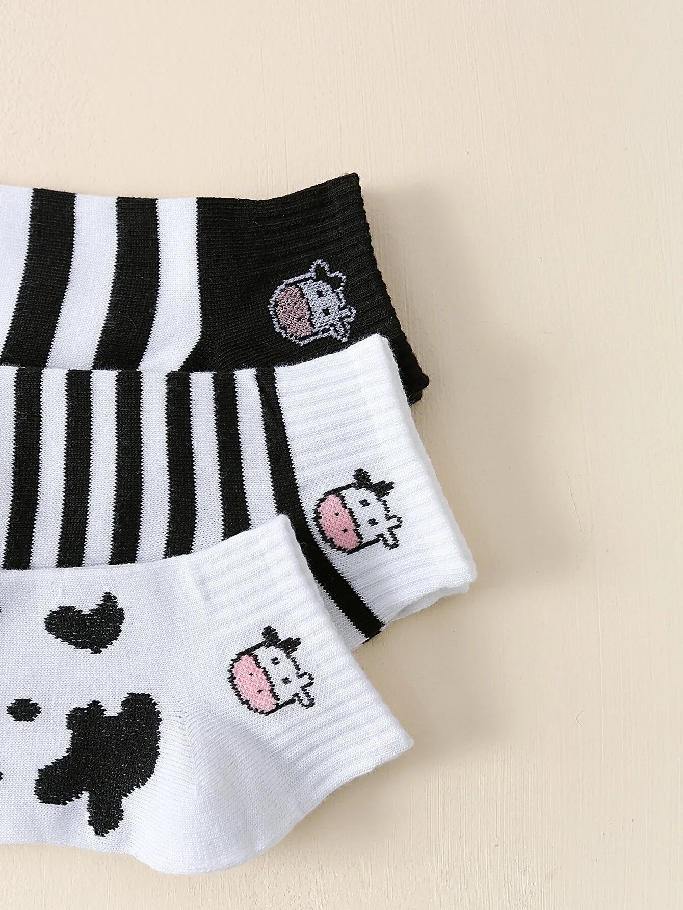 Buy Shein Striped & Cow Pattern Ankle Socks in Pakistan