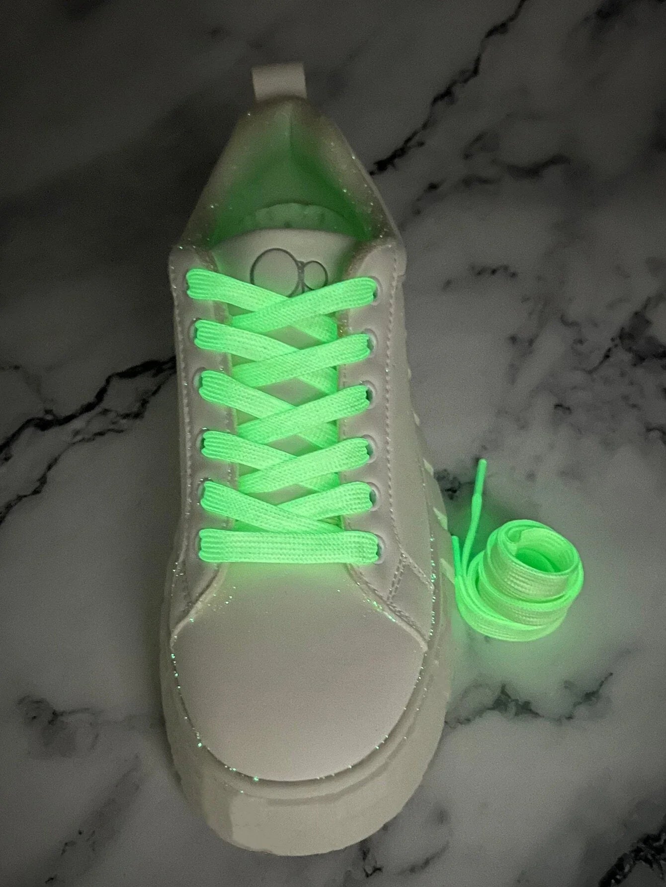 Buy Shein 1pair Glow In The Dark Shoelaces in Pakistan