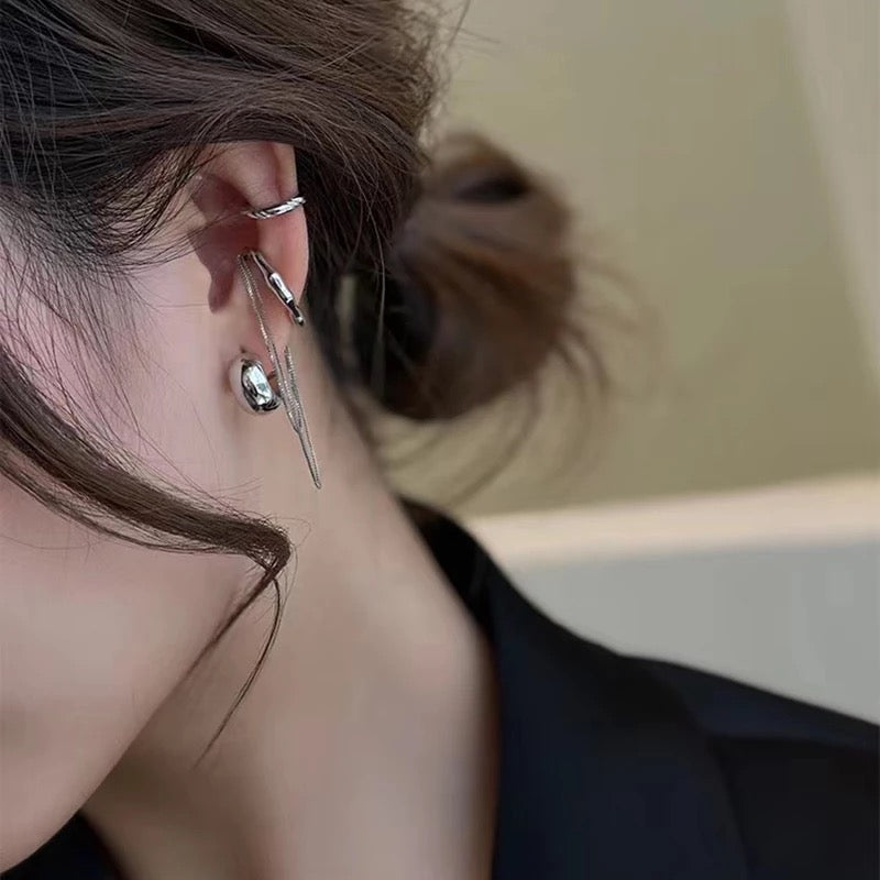 Buy Bling On Jewels Slendare Earrings Set - Silver in Pakistan