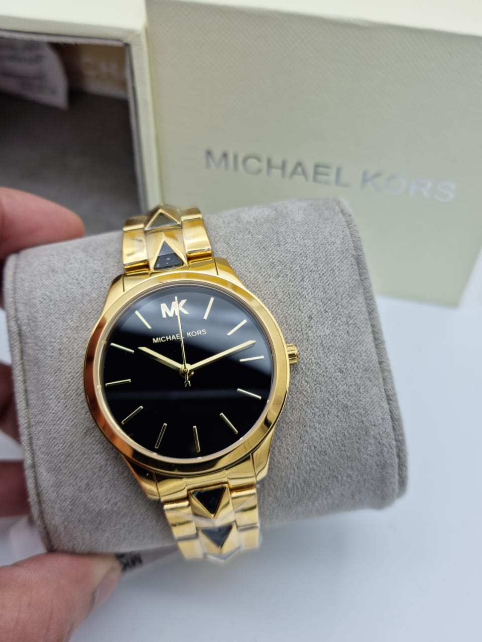 Buy Michael Kors Womens Quartz Stainless Steel Black Dial 38mm Watch - Mk6669 in Pakistan