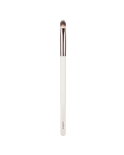 Buy MUA Small Flat Eye Brush in Pakistan