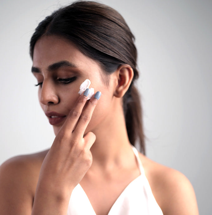 Buy JenPharm Maxdif Skin Brightening Cream in Pakistan