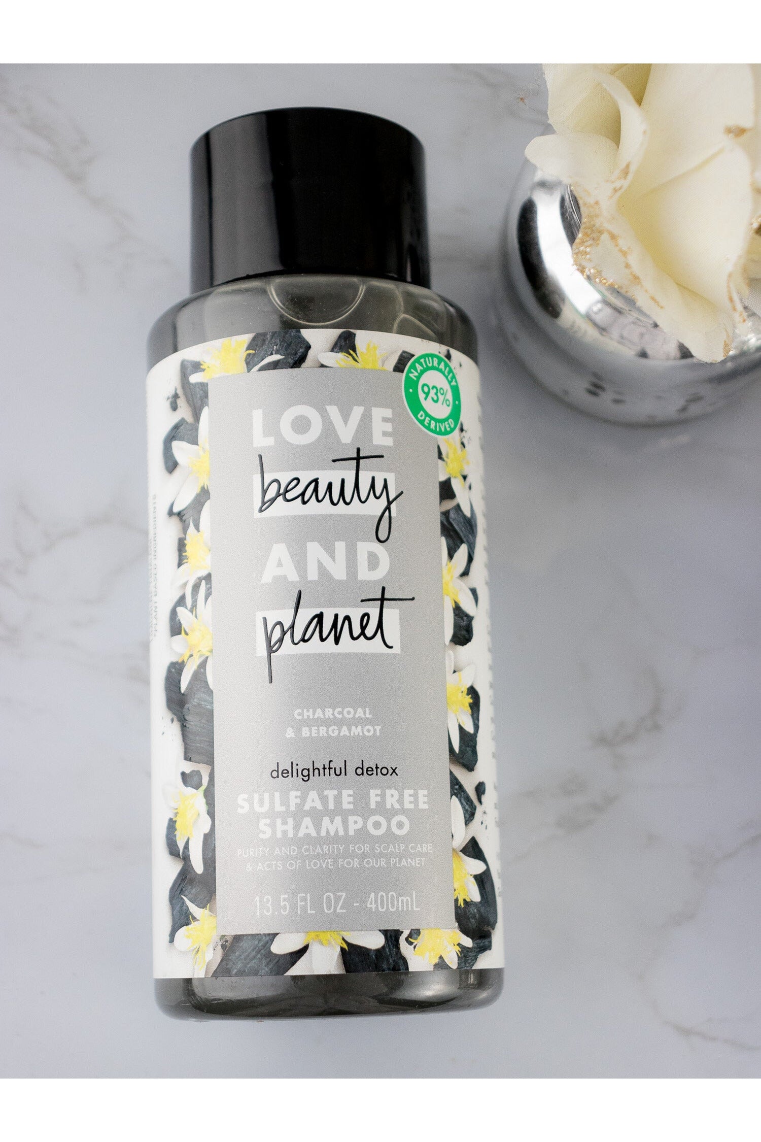 Buy Love Beauty And Planet Shampoo Charcoal & Bergamot - 400ml in Pakistan