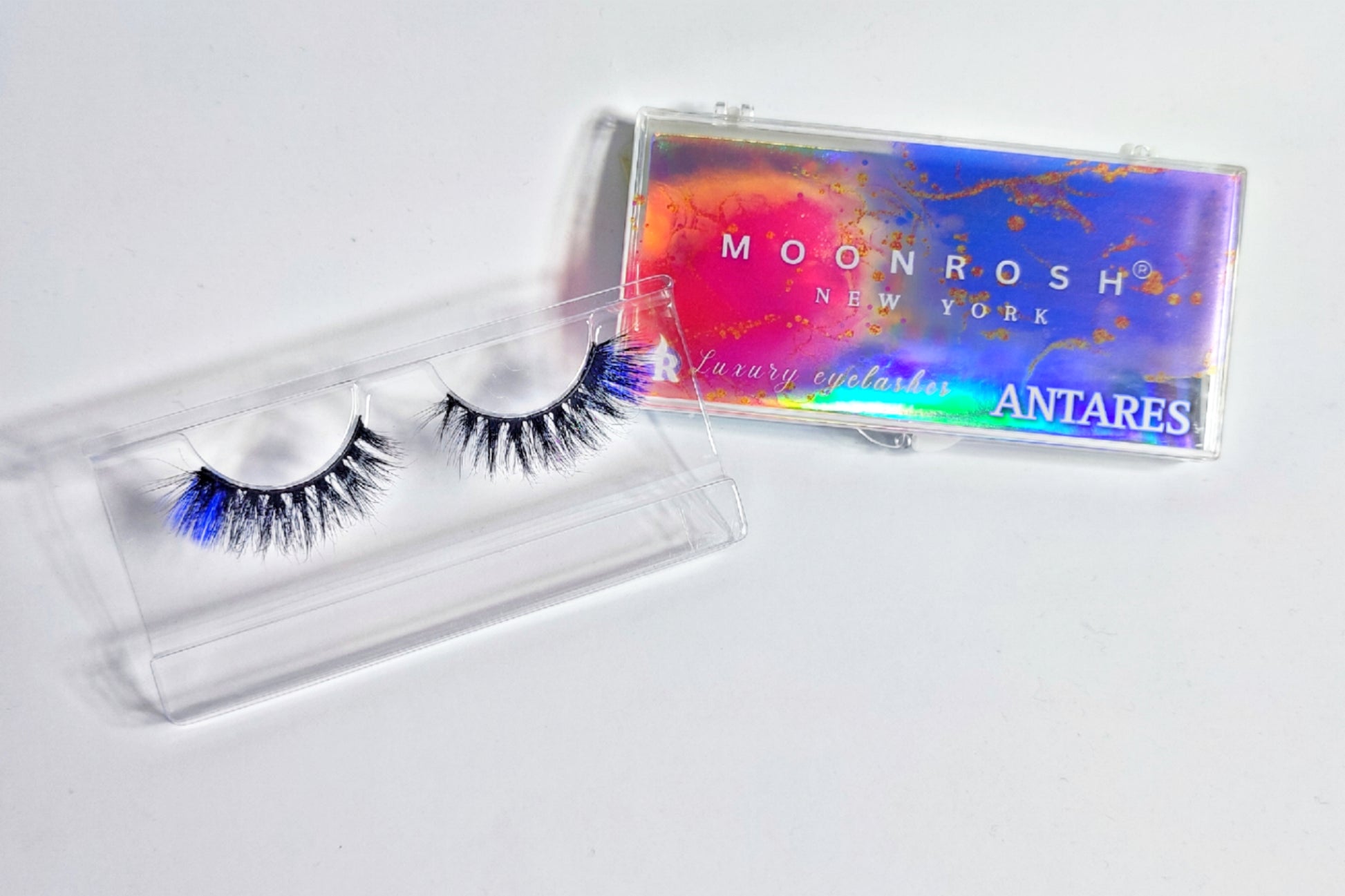 Buy Moonrosh Colored Mink Eyelashes - Antares in Pakistan