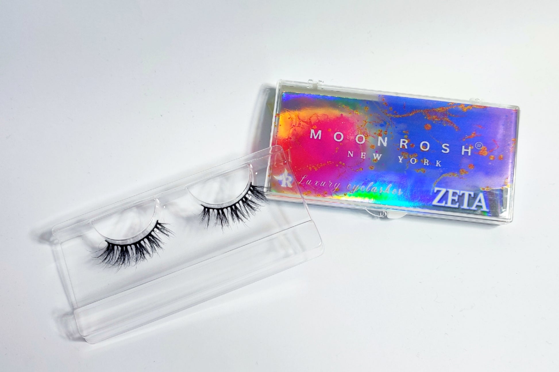 Buy Moonrosh Half Corner Mink Eyelashes - Zeta in Pakistan