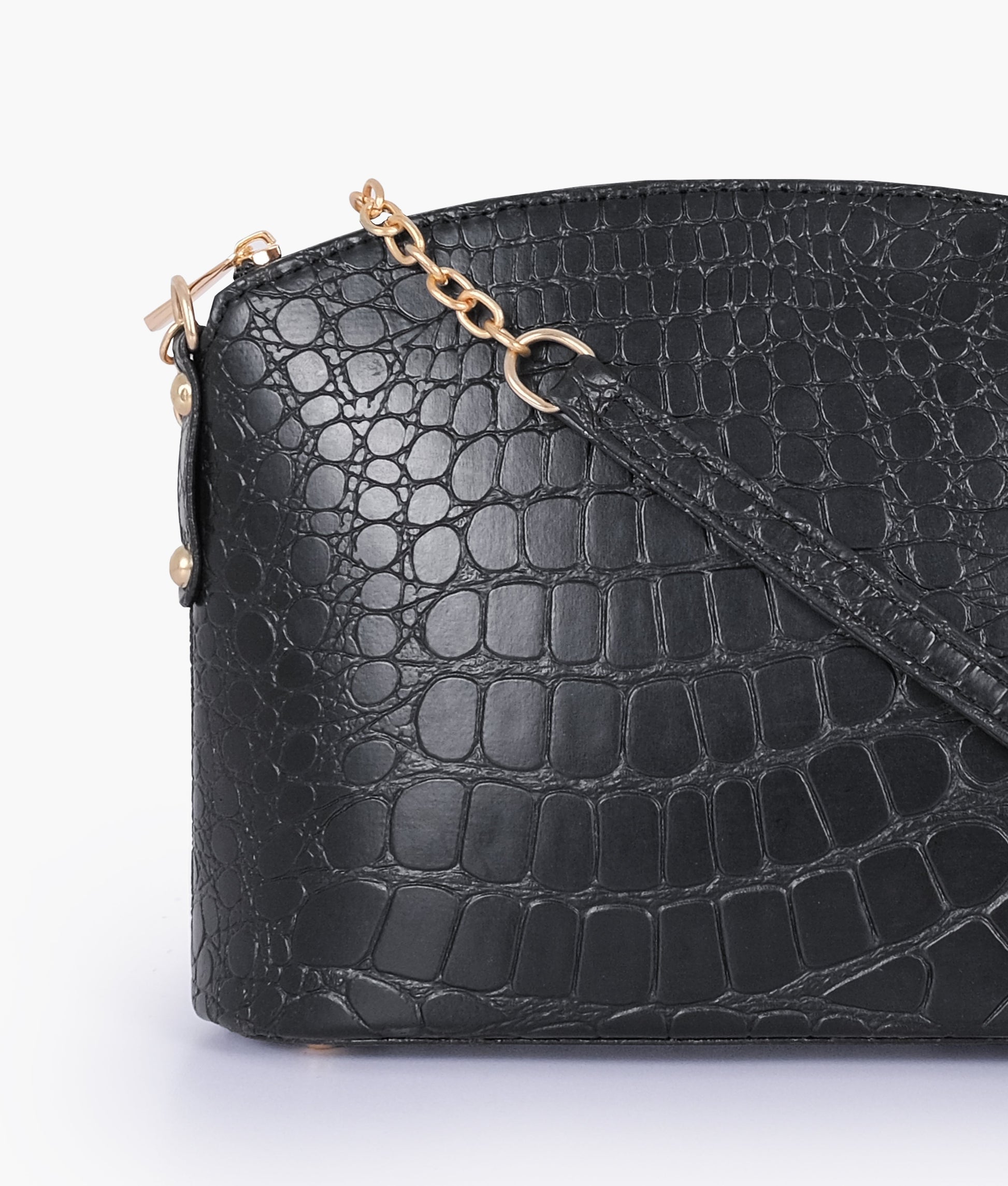 Buy Black Crocodile With Chain Strap Cross Body Bag - Black in Pakistan