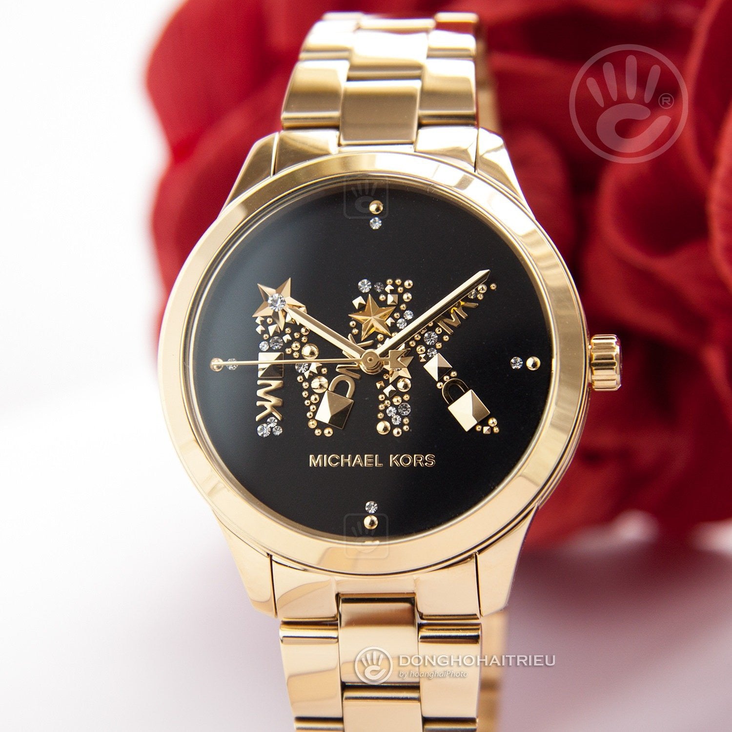 Buy Michael Kors Womens Quartz Runway Gold Stainless Steel Black Dial 38mm Watch - Mk6682 in Pakistan