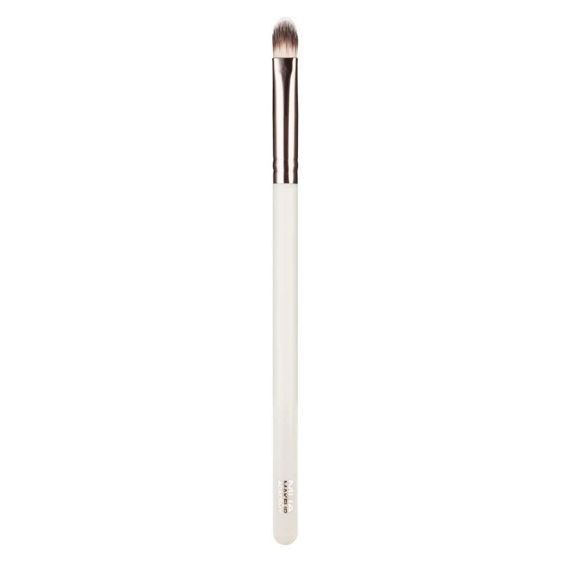 Buy MUA Small Flat Eye Brush in Pakistan