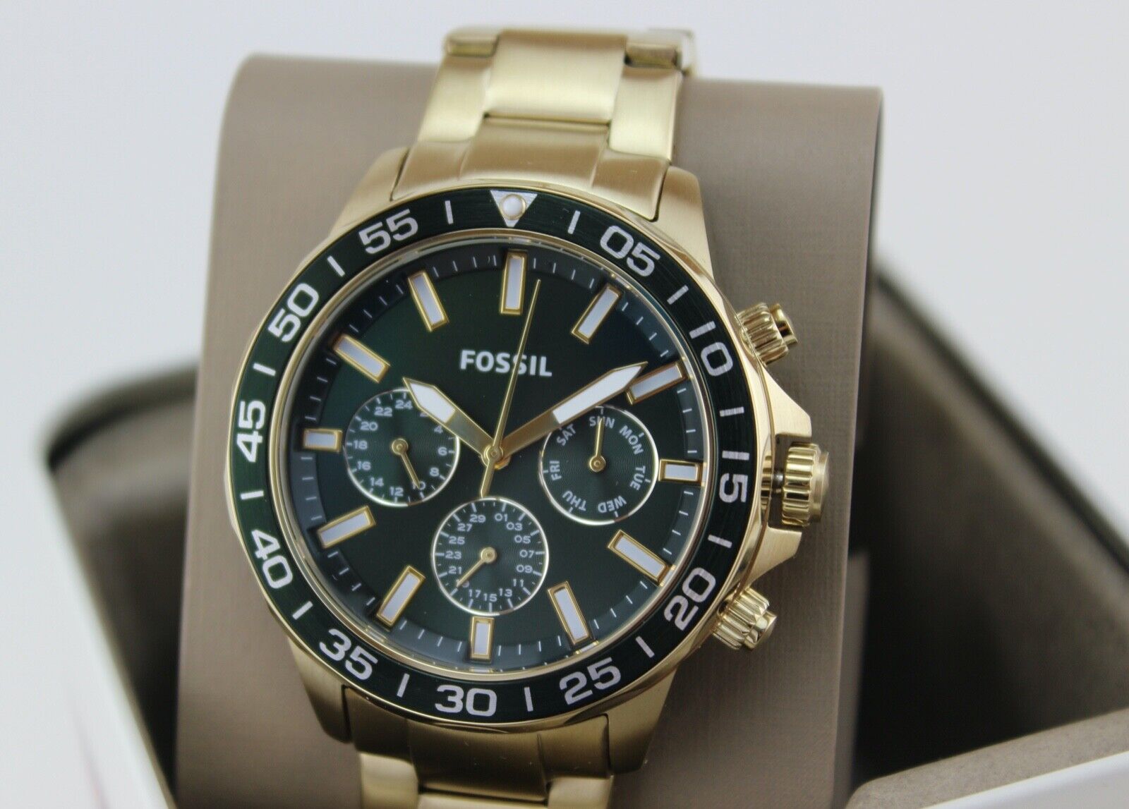 Buy Men's Chronograph Quartz Bannon Stainless Steel Green Dial 45Mm Watch in Pakistan